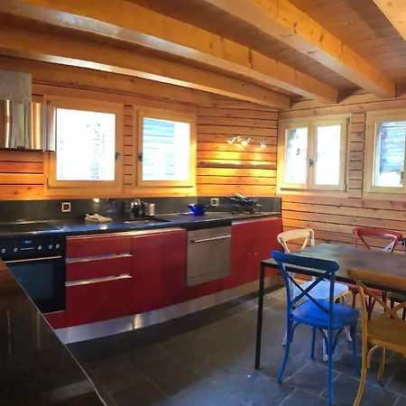 Hakuna Matata - Family Apt - 4 Vallees - Swiss Alps Bruson Exterior photo